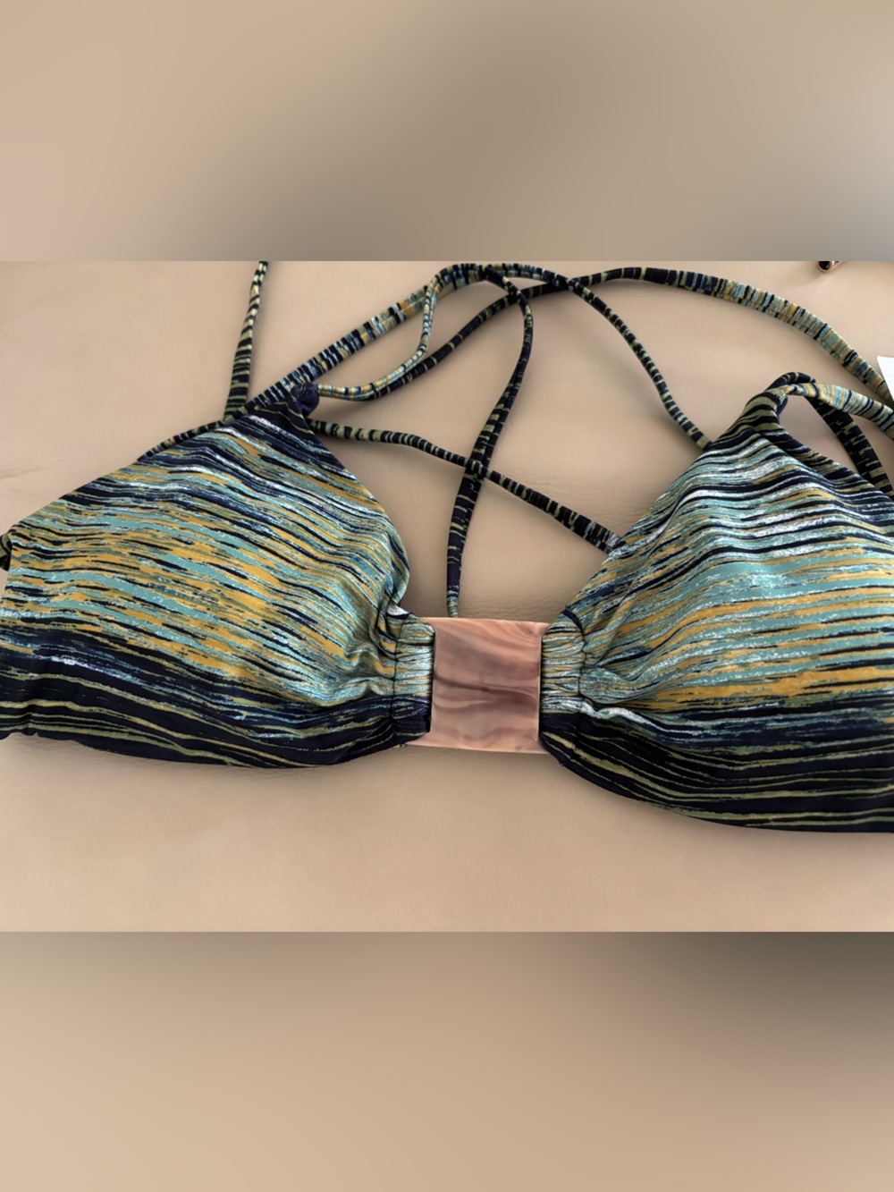 ✨New✨Vince Camuto Navy and Teal Striped Bikini Top with Marble Center